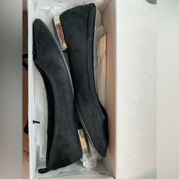 Suede Ballet Flats- LIKE NEW - Picture 4 of 5